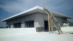 Индивидуальный жилой дом. ТПО-мембрана, балластная система (500 м²)